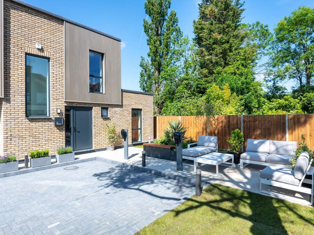 New home, 3 bed property for sale in Harrow Road HA0, Sudbury,, £