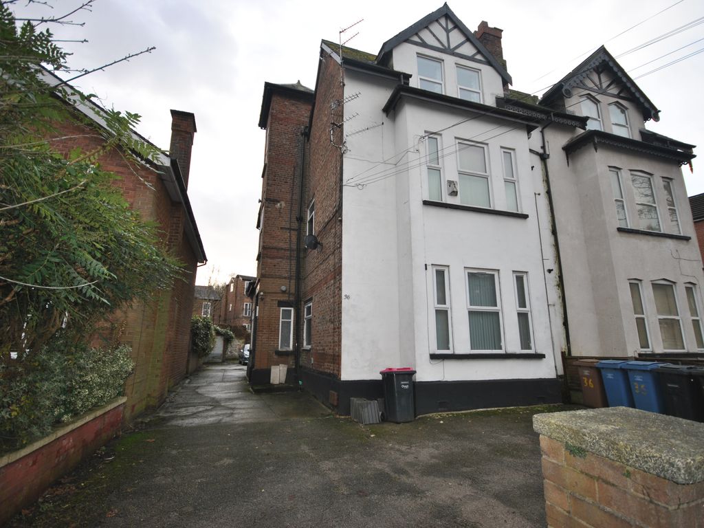 2 bed flat to rent in Victoria Crescent, Eccles Manchester M30 Zoopla