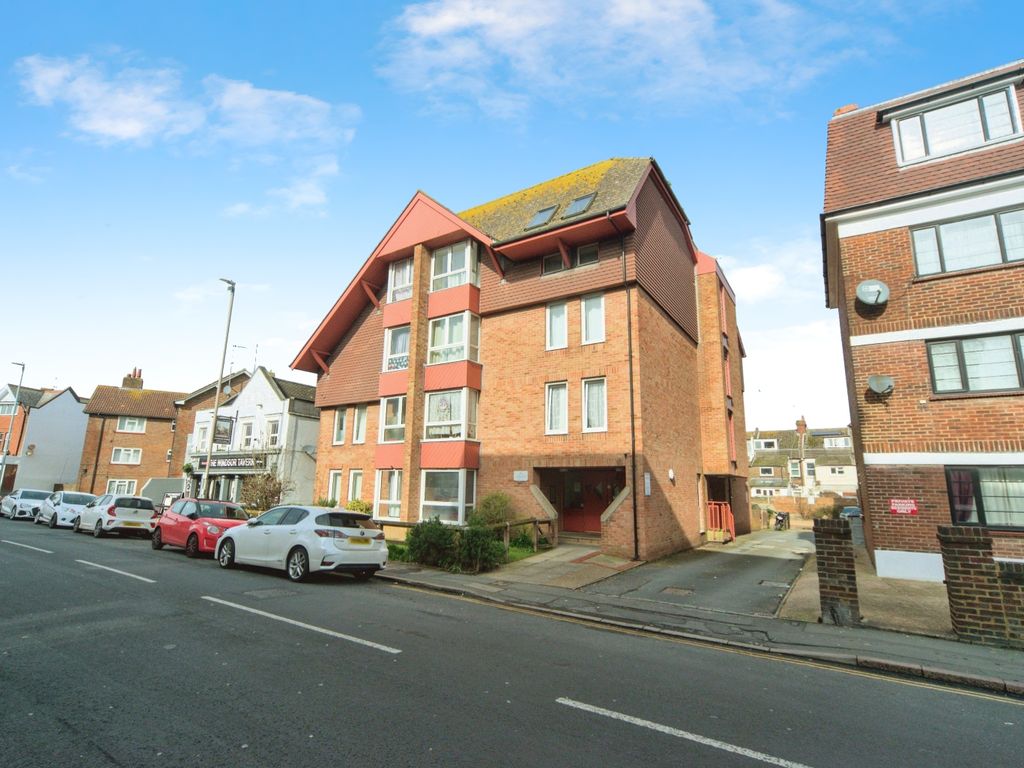 1 bed flat for sale in Langney Road, Eastbourne, East Sussex BN22, £