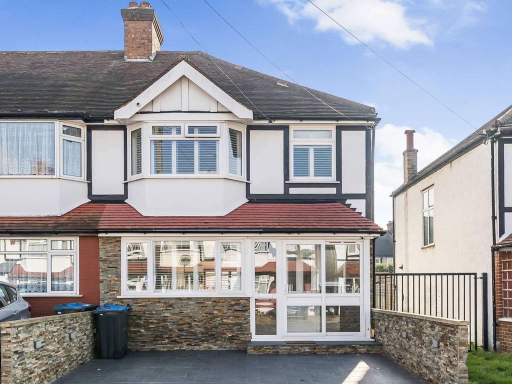 3 bed end terrace house for sale in Beech Grove, Mitcham CR4, £775,000