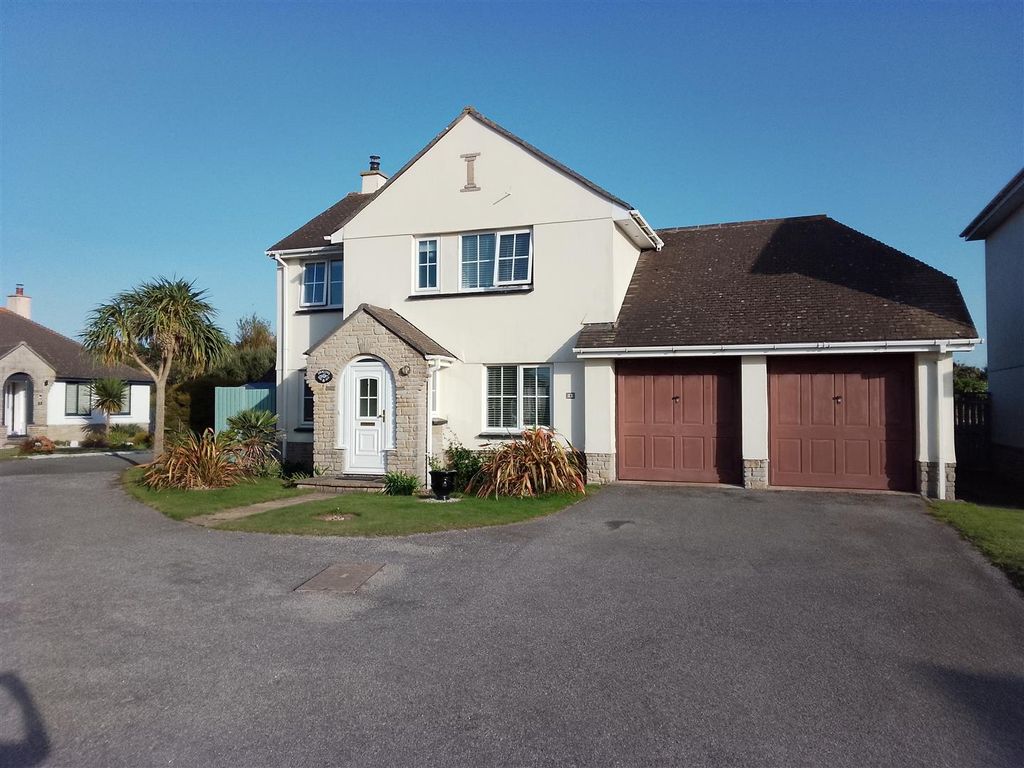4 bed detached house for sale in Gwel An Garrek, Mullion, Helston TR12