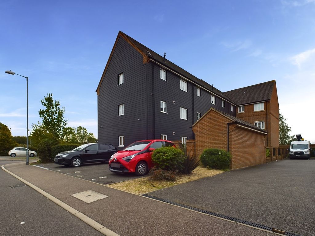1 bed flat for sale in Dukes Place, King's Lynn PE30, £110,000 Zoopla