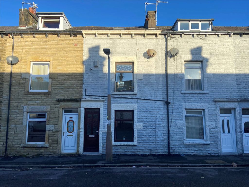 2 bed terraced house for sale in Croft Street, Morecambe LA4, £130,000