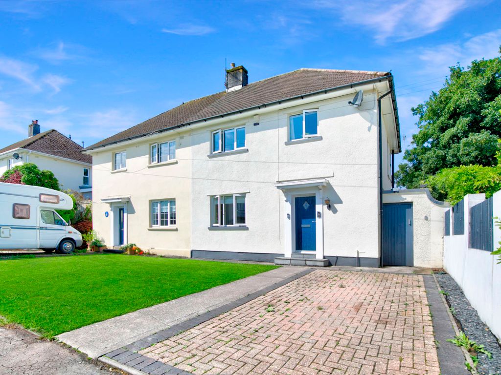 3 bed semidetached house for sale in Bronrhiw Avenue, Caerphilly CF83