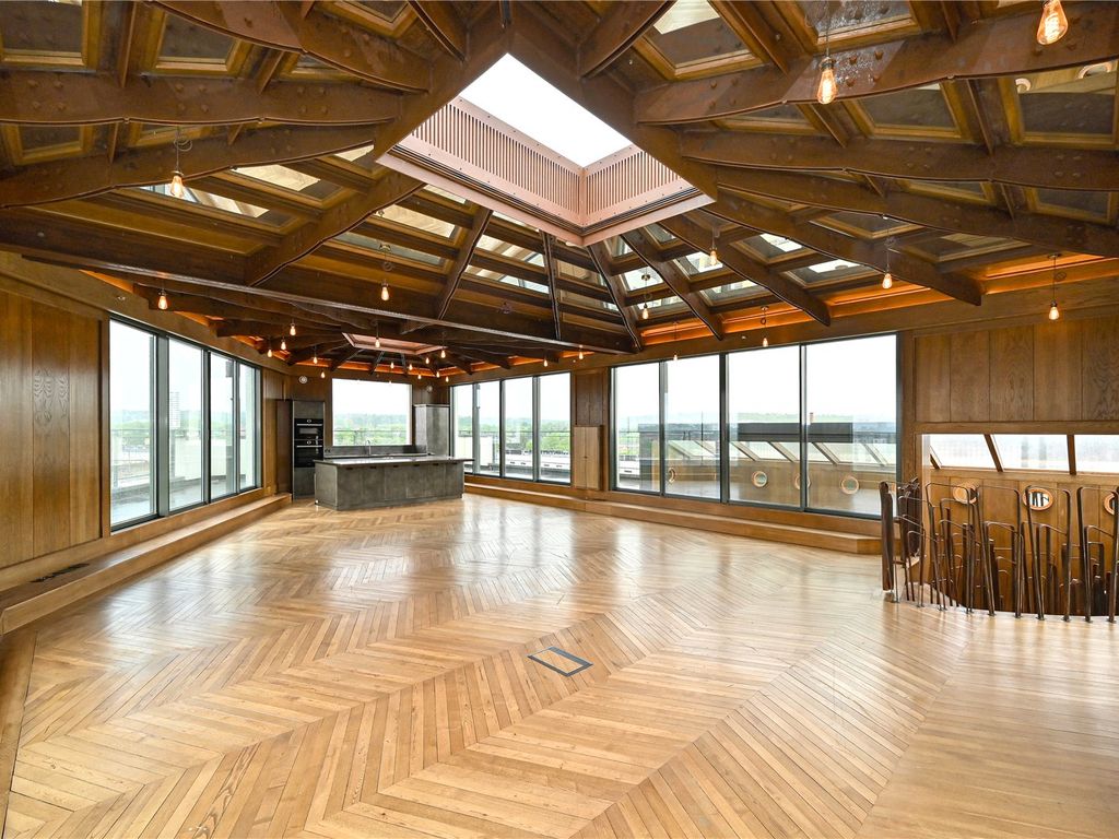 Holmes Road, Kentish Town, London NW6  