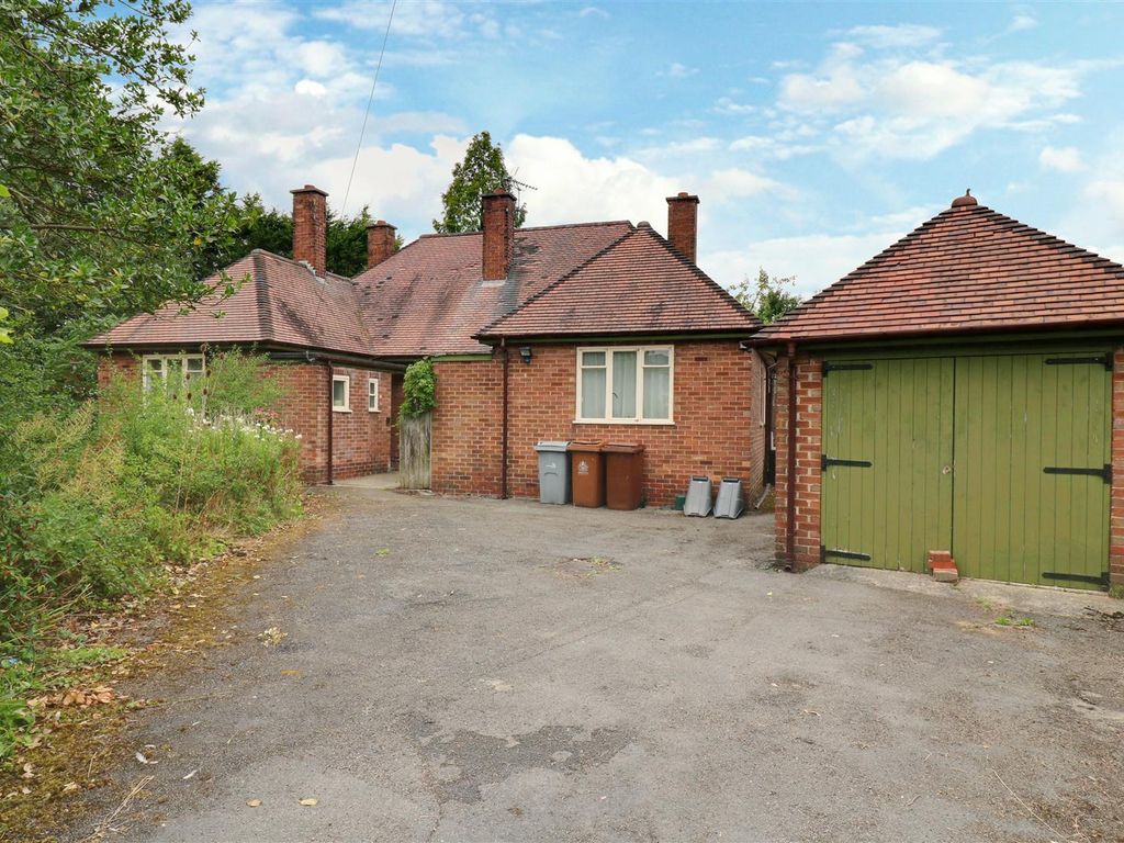3 bed detached bungalow for sale in Station Road, Scholar Green, Stoke