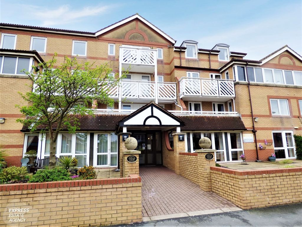 1 bed property for sale in Kings Road, Lytham St Annes FY8 Zoopla