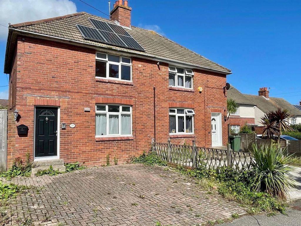 3 bed semidetached house for sale in Ormerod Avenue, St. LeonardsOn