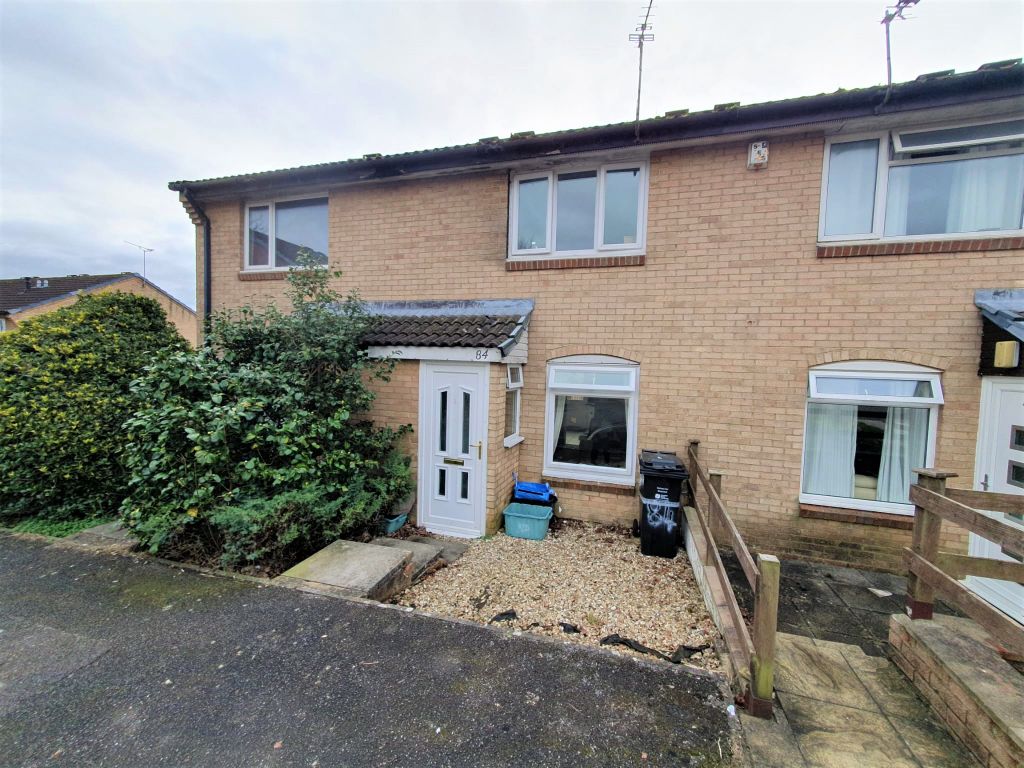 2 bed terraced house to rent in Gainsborough Way, Yeovil BA21, £850 pcm