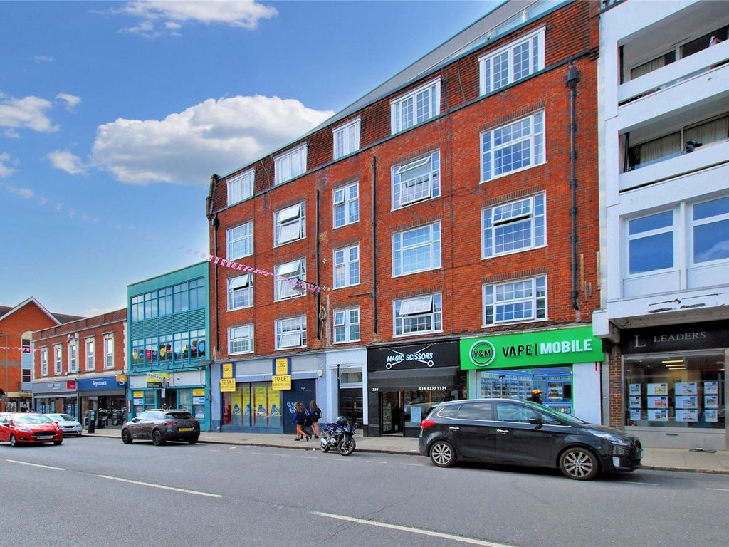 Studio to rent in Eastgate House, 223 High Street, Guildford, Surrey