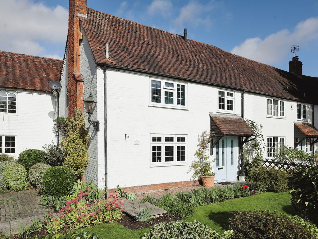 2 bed semidetached house for sale in Arrow, Alcester, Warwickshire B49