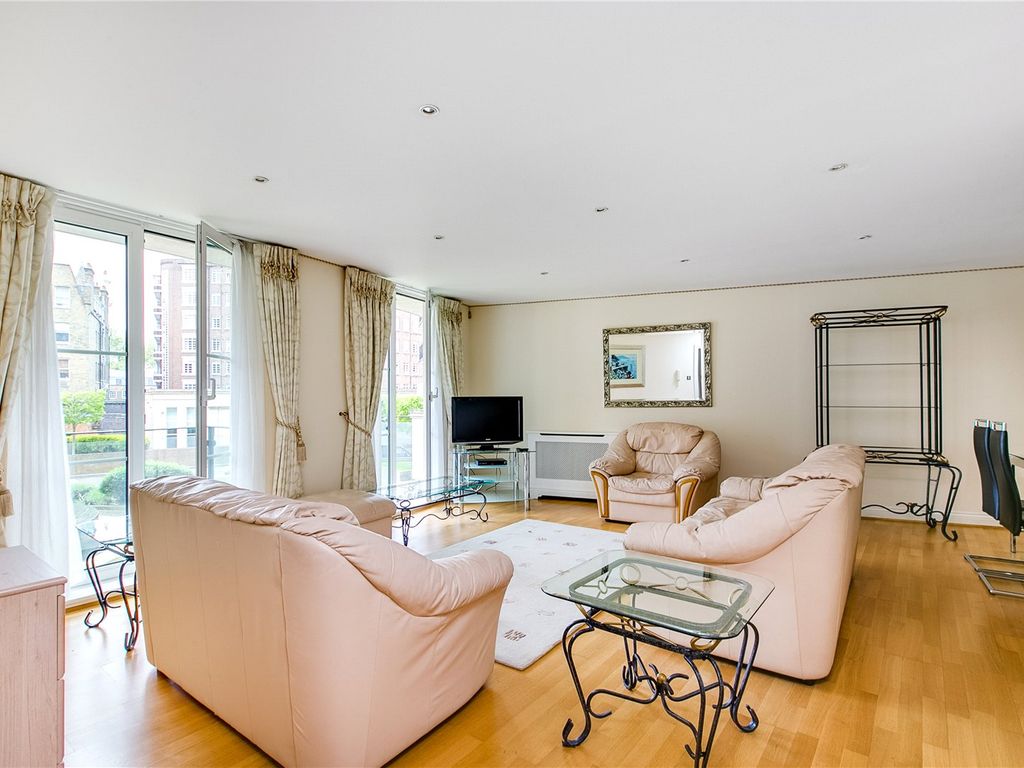 2 bed flat to rent in Elizabeth Court, 1 Palgrave Gardens, London NW1