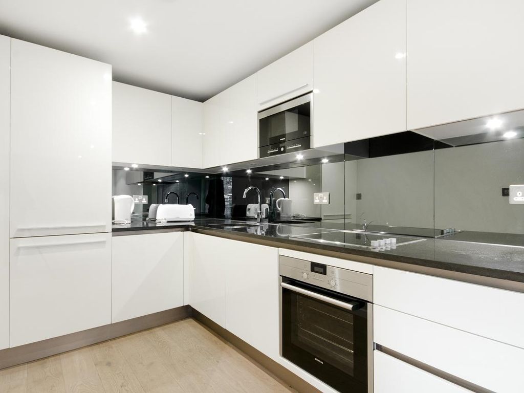 Studio to rent in Blackthorn Avenue, Islington N7, £2,000 pcm Zoopla