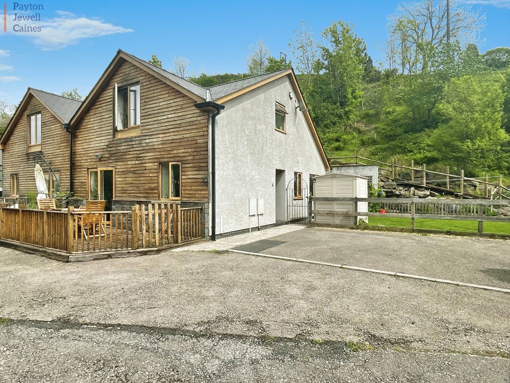 3 bed semidetached house for sale in Stable Lane, Pantygog, Bridgend