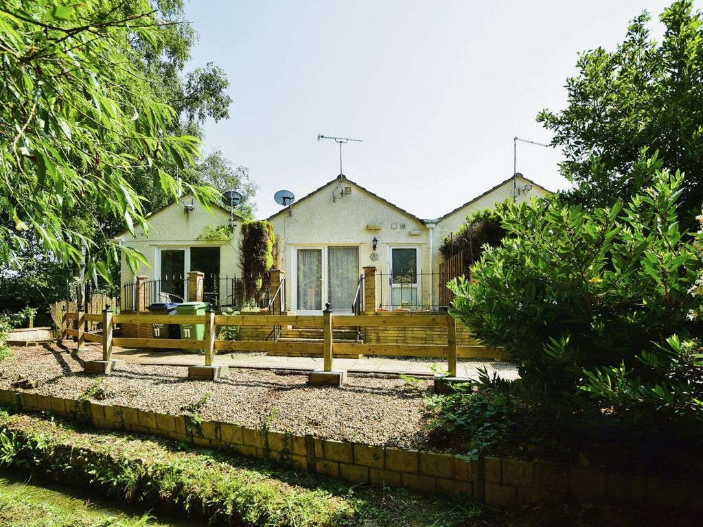 1 bed bungalow for sale in Station Road, Malmesbury, Wiltshire