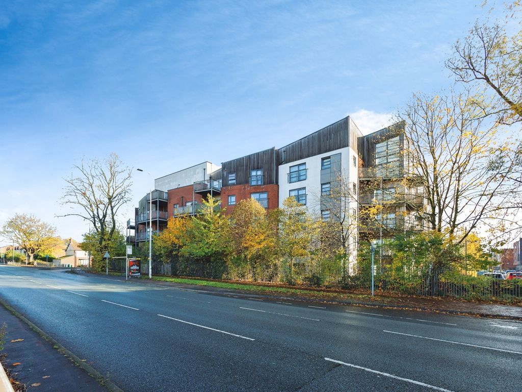 2 bed flat for sale in Montmano Drive, West Didsbury, Manchester