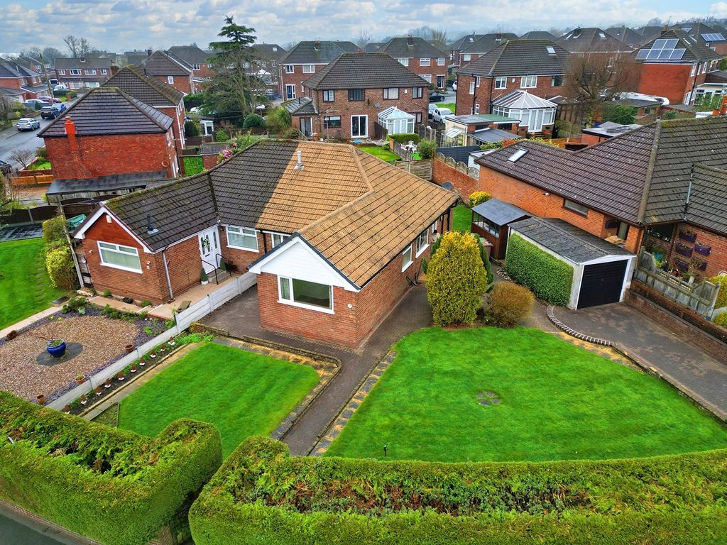 2 bed bungalow for sale in Windsor Road, Billinge, Wigan WN5 Zoopla