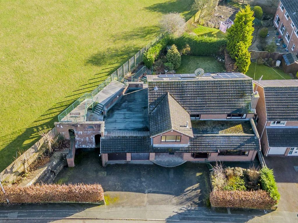 5 bed detached house for sale in Kniveden Lane, Leek, Staffordshire