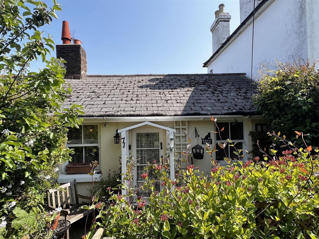 1 bed terraced house for sale in Winchelsea Lane, Hastings TN35, £