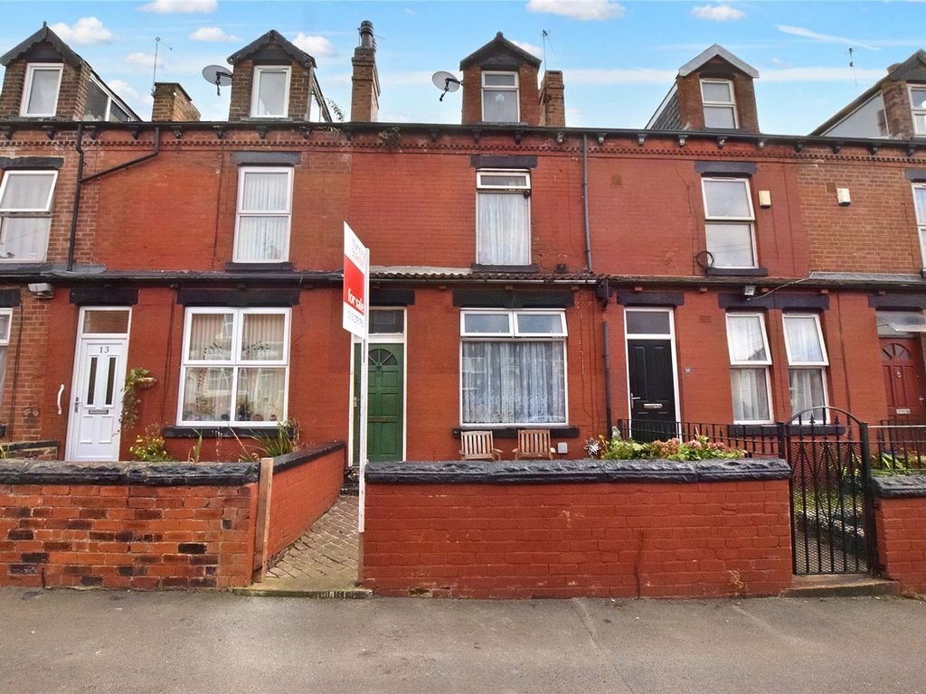 4 bed terraced house for sale in Salisbury Avenue, Armley, Leeds LS12
