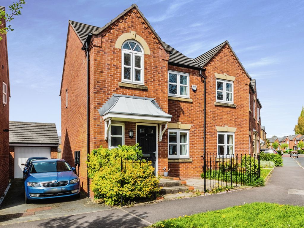 3 bed semidetached house for sale in Snowdonia Way, Hyde, Greater