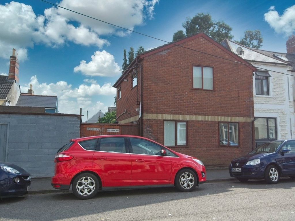 2 bed detached house for sale in Moy Road, Cardiff CF24, £220,000 Zoopla