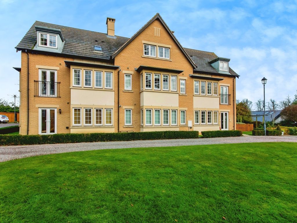 1 bed flat for sale in Chapel Street, Yaxley, Peterborough PE7, £