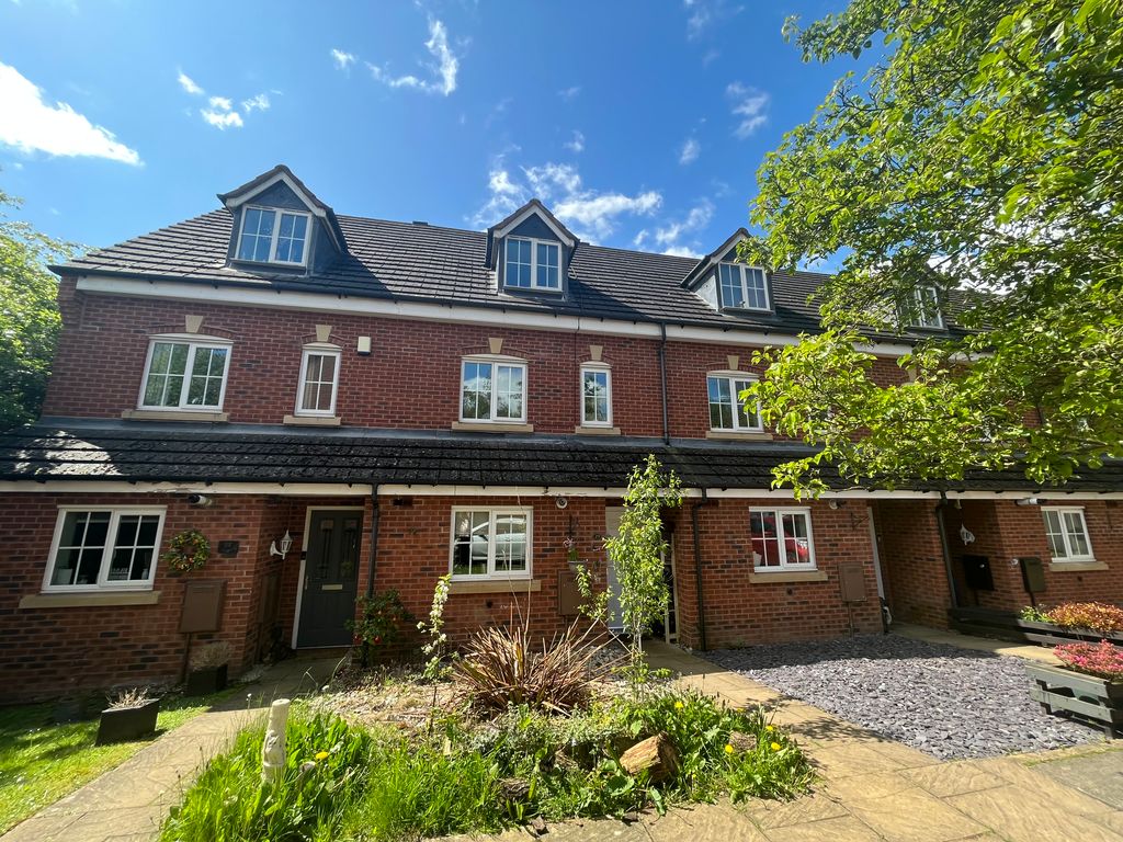 3 bed town house for sale in Millbrook Gardens, Blythe Bridge, StokeOn