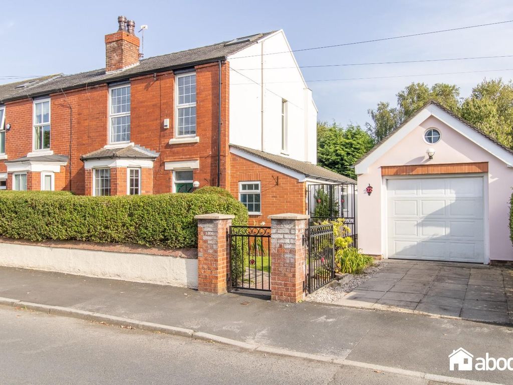 4 bed property for sale in Avenue, Crosby, Liverpool L23, £