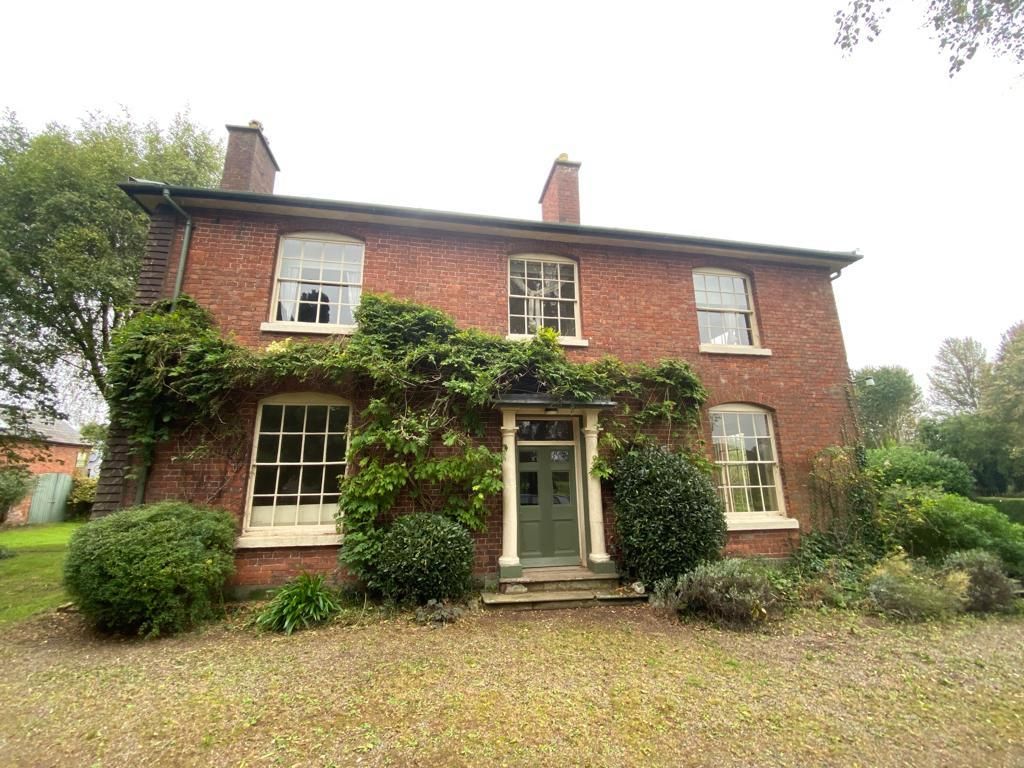 4 bed property to rent in The Vicarage (Madley), Madley, Hereford HR2