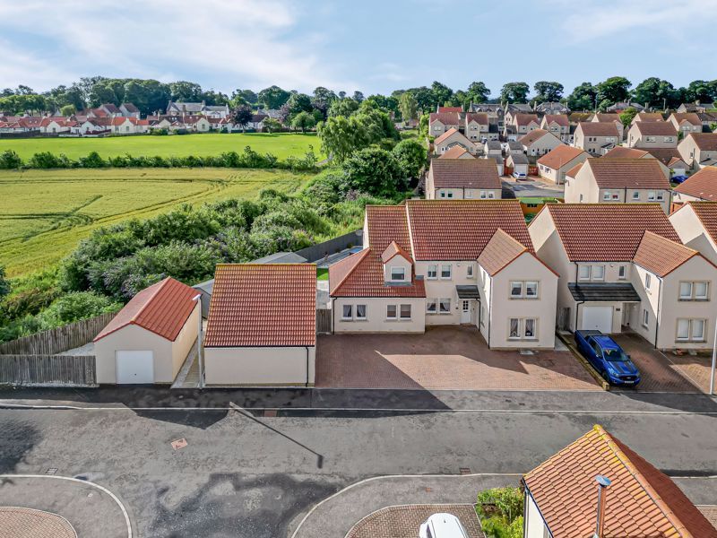 7 bed property for sale in Victoria Close, Coaltown Of Wemyss