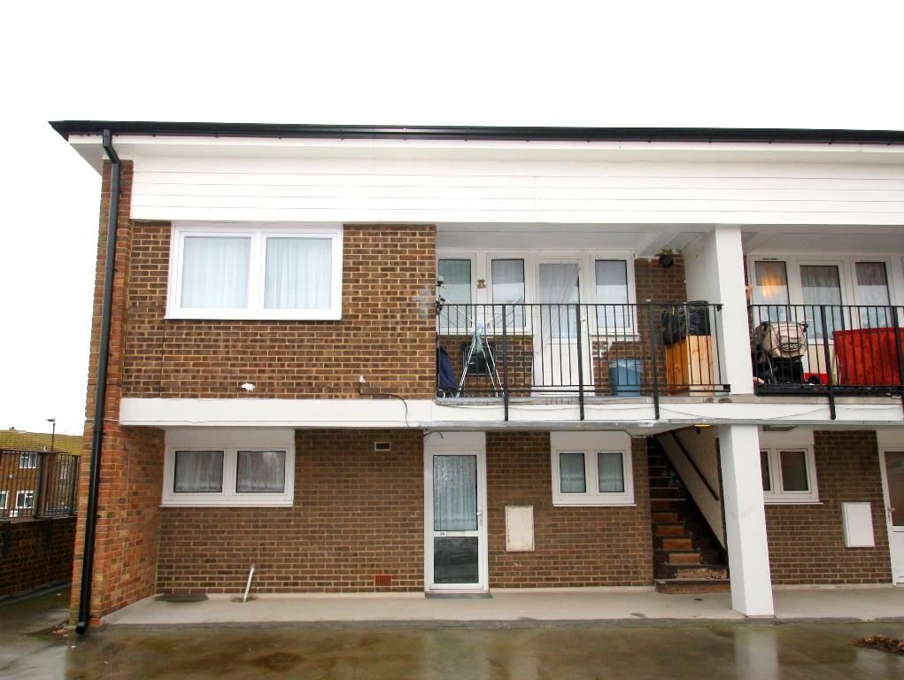 1 bed flat to rent in Britton Street, Gillingham ME7, £800 pcm Zoopla