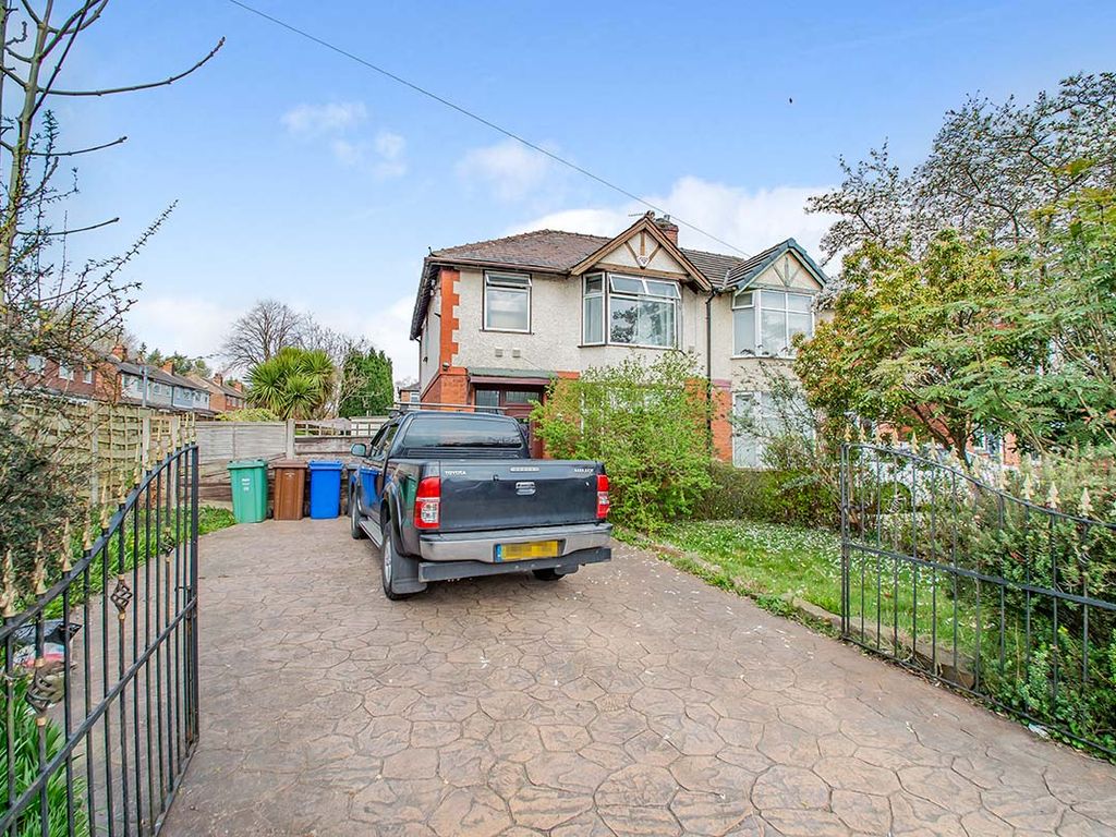 3 bed semidetached house for sale in Thatch Leach Lane, Whitefield