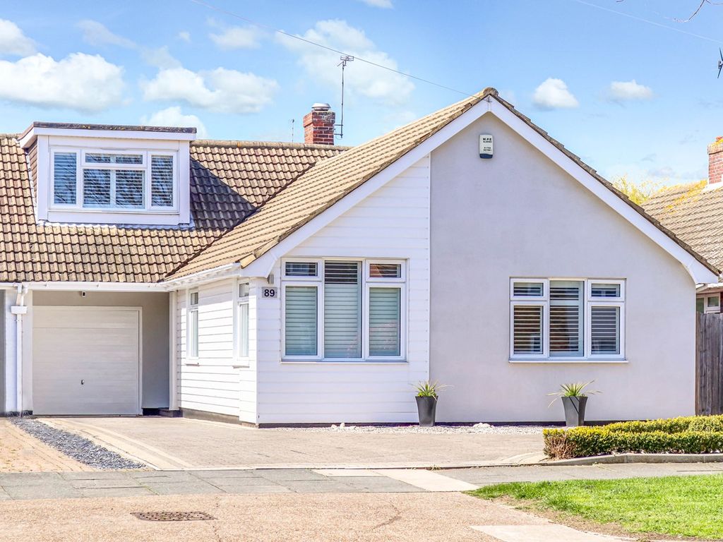 4 bed semidetached bungalow for sale in Maplin Way, Thorpe Bay SS1 Zoopla