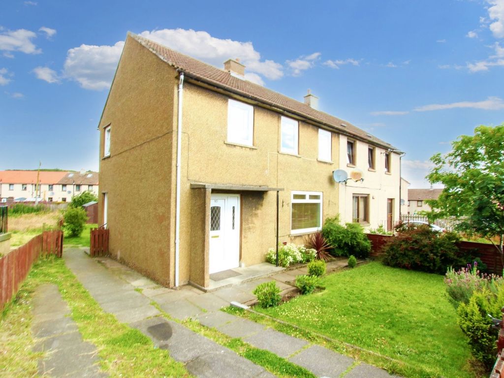 3 bed semidetached house for sale in Sinclair Drive, Cowdenbeath KY4