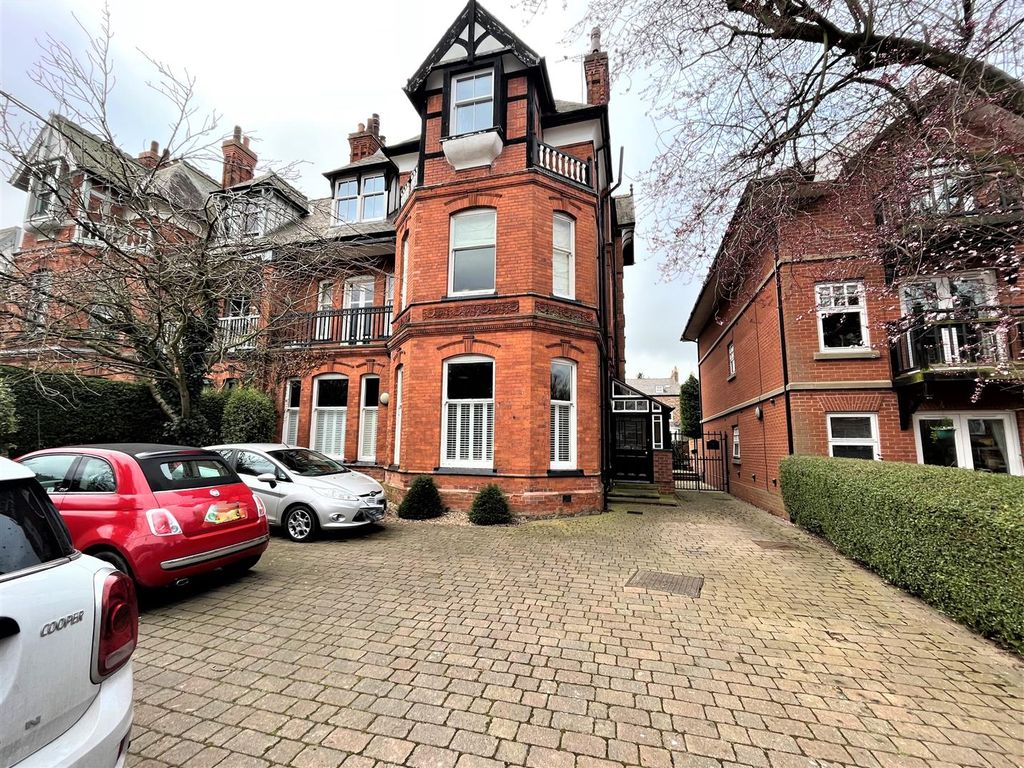 2 bed flat for sale in St. Peters Grove, York YO30 Zoopla