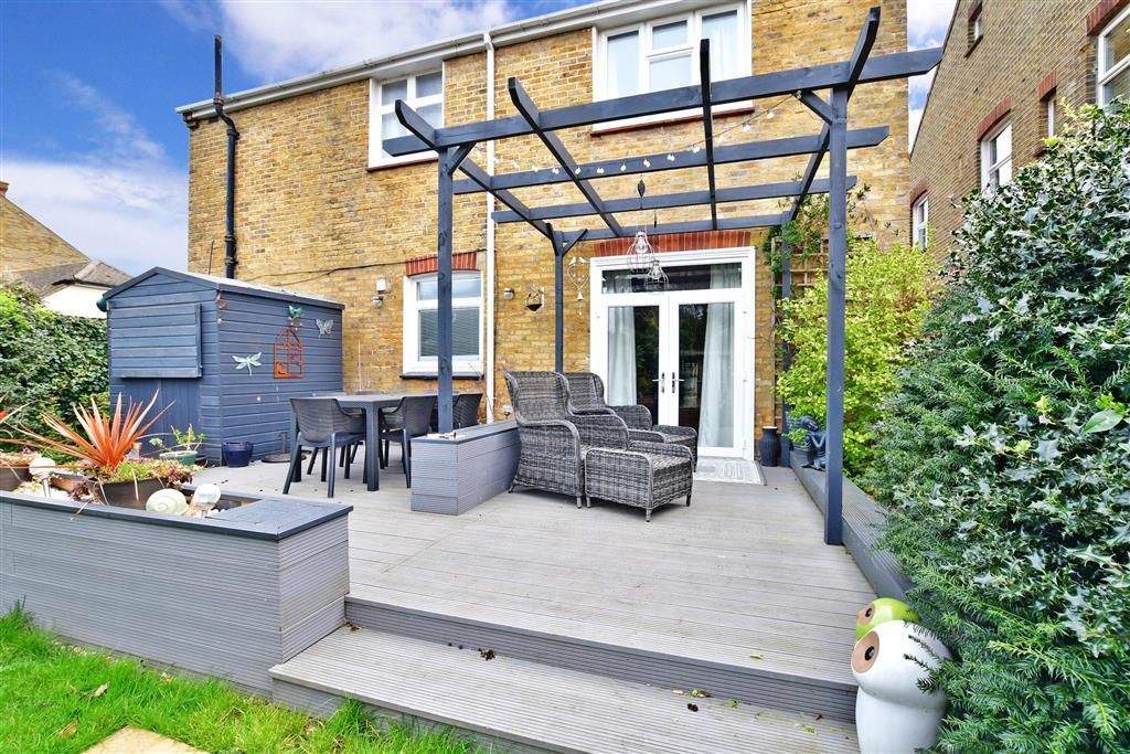 2 bed flat for sale in Osborne Road, Broadstairs, Kent CT10 Zoopla