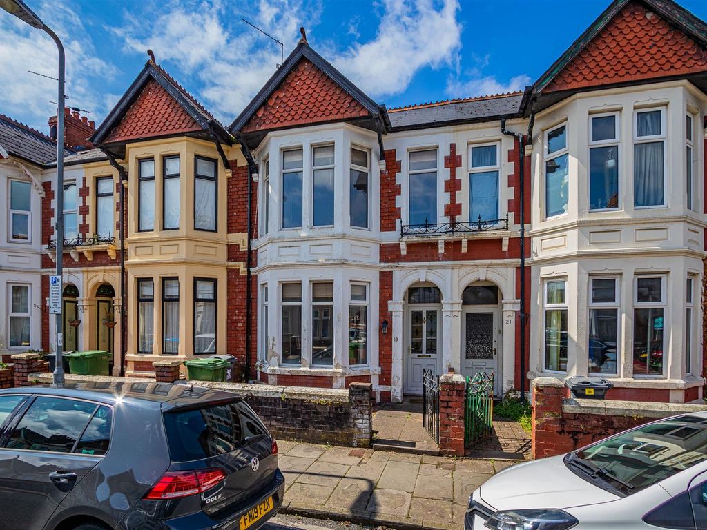 3 bed terraced house for sale in Edington Avenue, Heath, Cardiff CF14