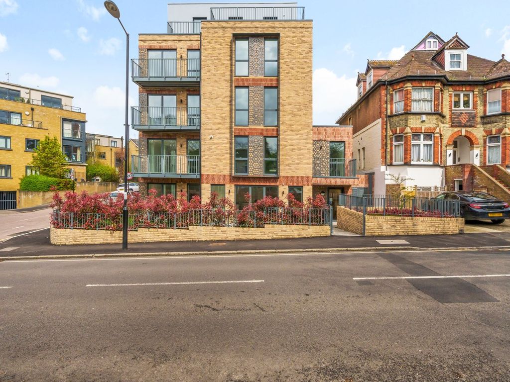 New home, 2 bed flat for sale in Sanderstead Road, Croydon, London CR2