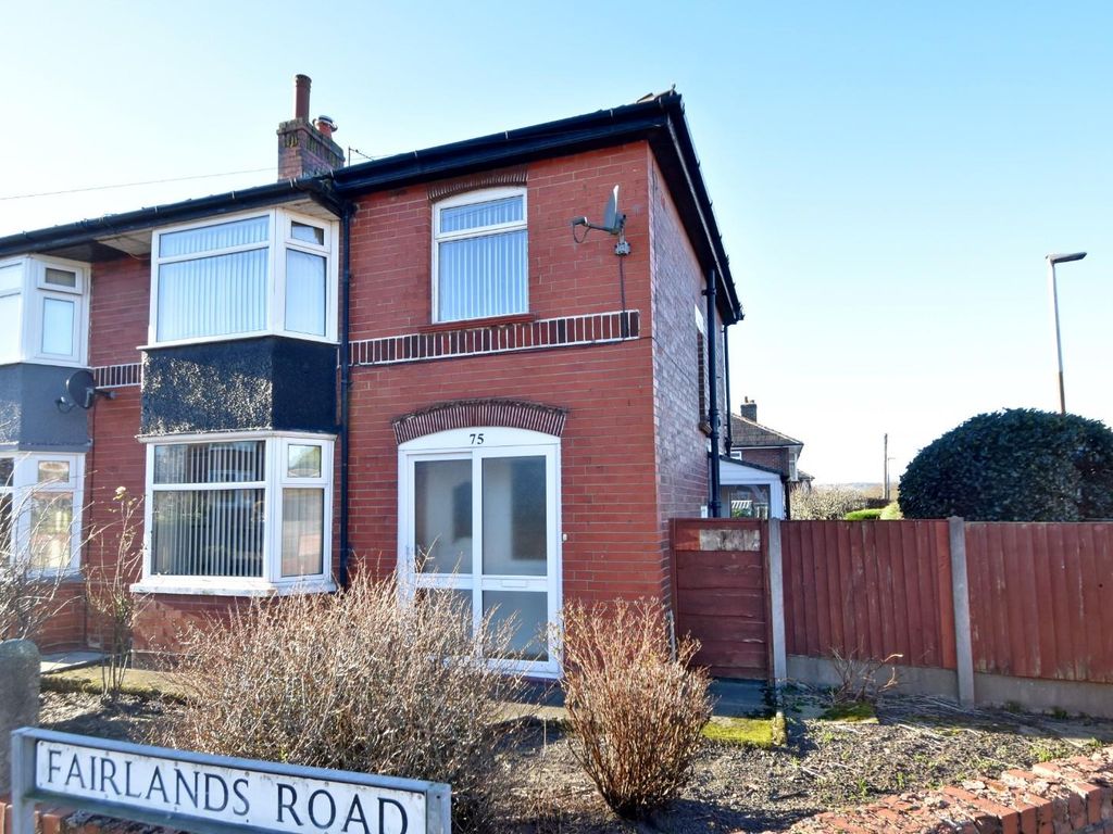 3 bed semidetached house for sale in Fairlands Road, Bury BL9, £