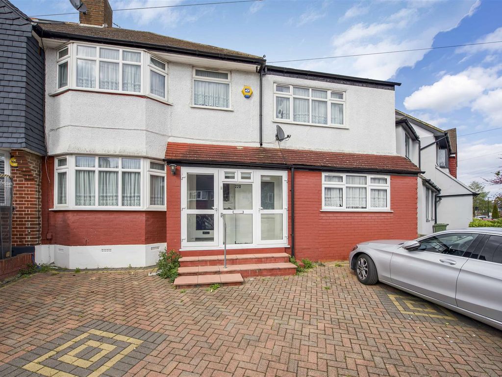 5 bed semidetached house for sale in Lincoln Avenue, Twickenham TW2 Zoopla
