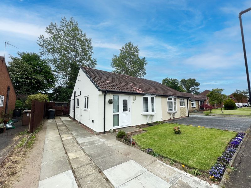 2 bed semidetached bungalow for sale in Cheviot Grange, Burradon