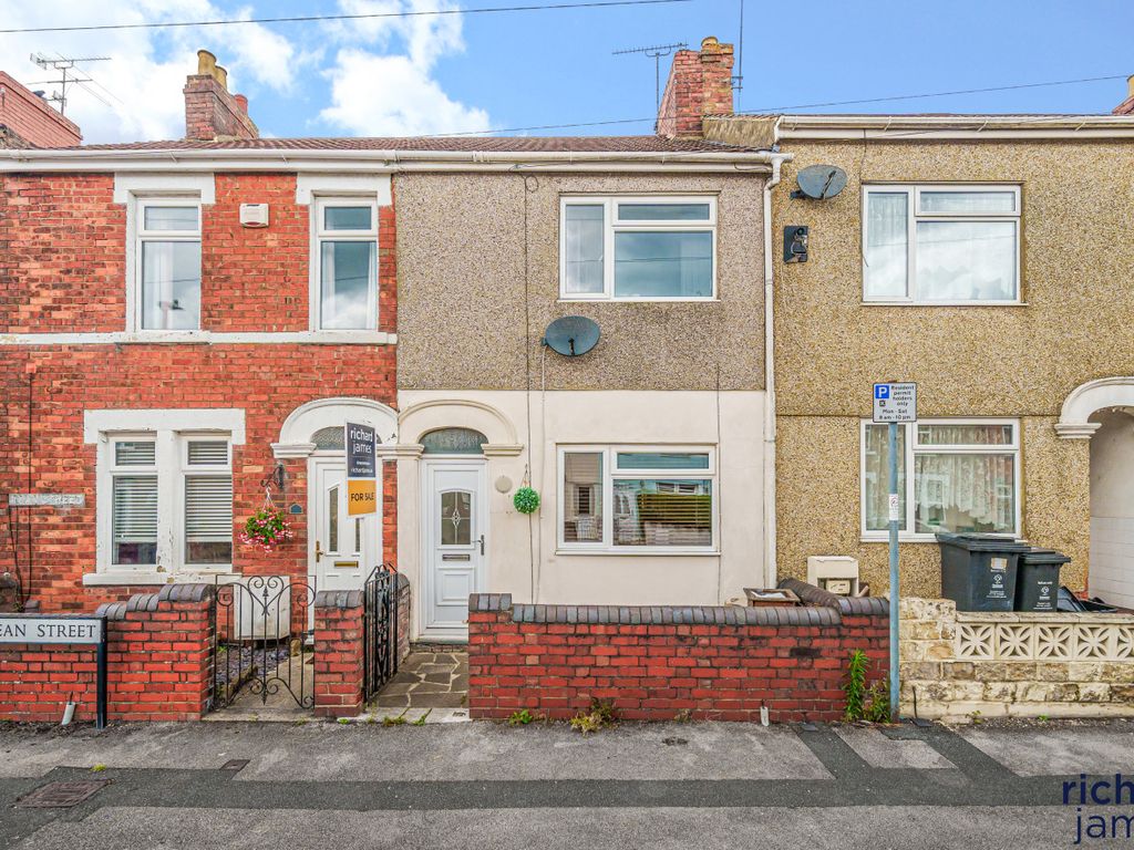 2 bed terraced house for sale in Dean Street, Swindon, Wiltshire SN1