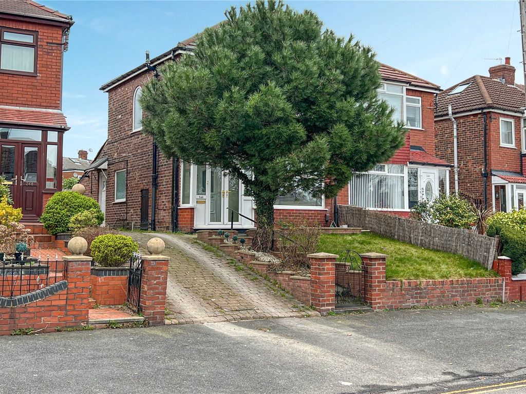 3 bed semidetached house for sale in Hollinwood Avenue, Chadderton
