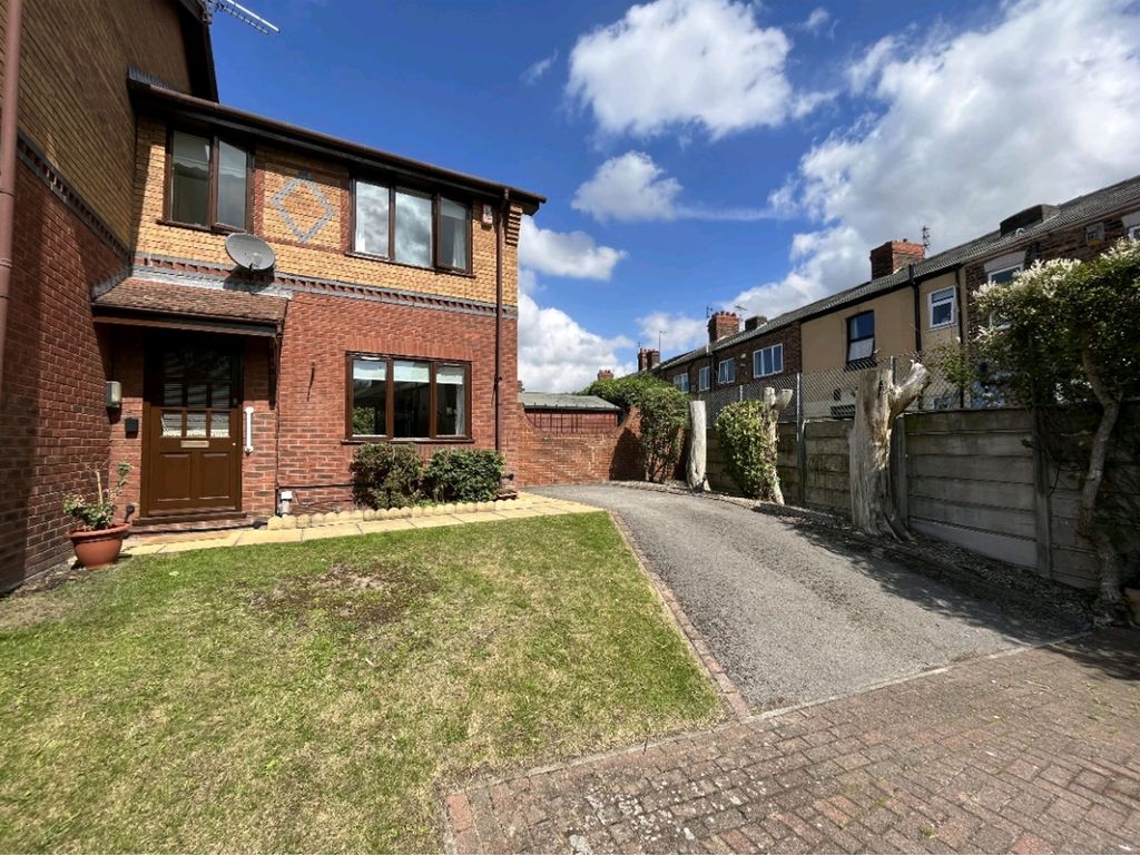 3 bed detached house to rent in Lime Close, Liverpool L13, £1,200 pcm