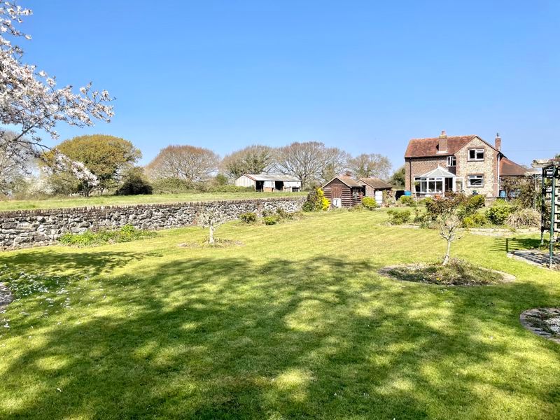 4 bed property for sale in Havant Road, Hayling Island PO11 Zoopla