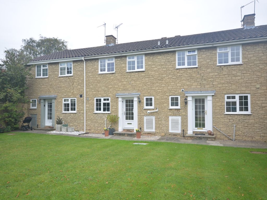3 bed mews house to rent in 6 Boston Mews, Boston Spa, Wetherby LS23, £