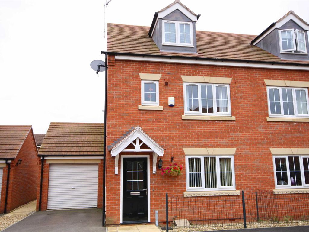 3 bed semidetached house for sale in Jenkins Avenue, Retford DN22 Zoopla