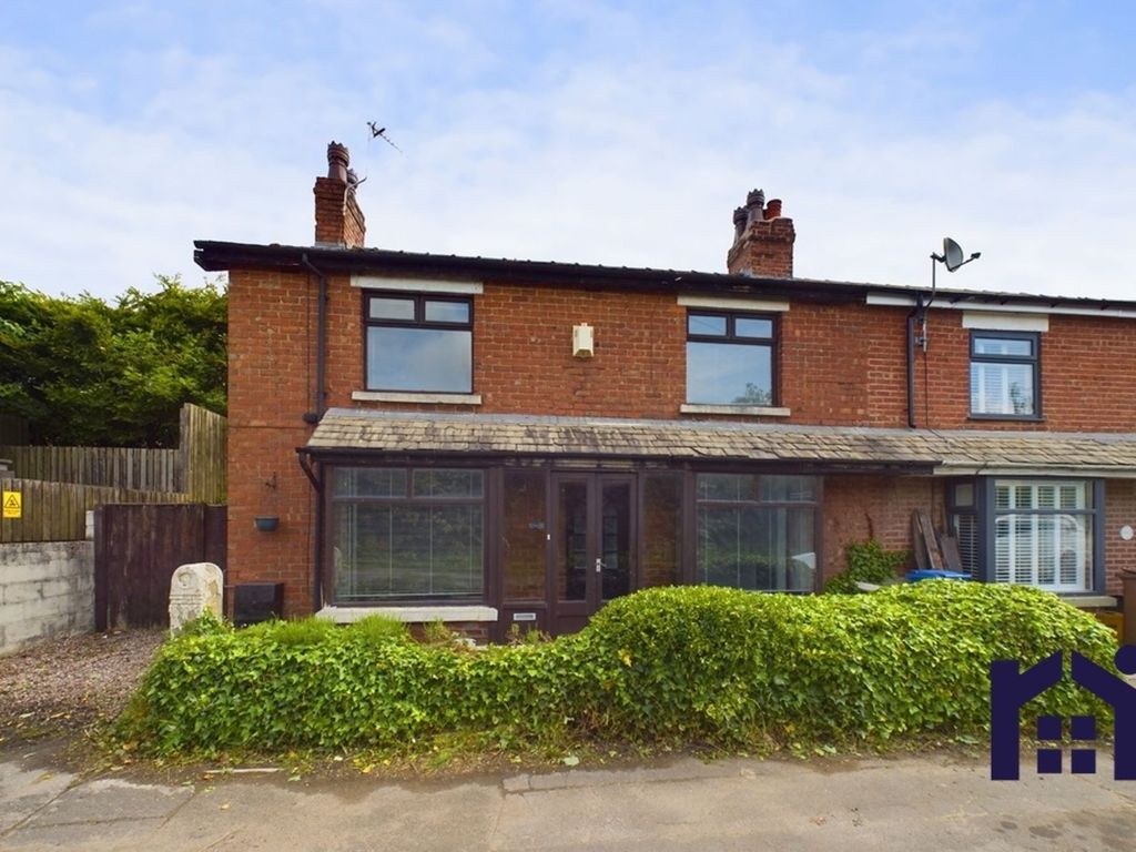 3 bed end terrace house for sale in Langton Brow, Eccleston PR7, £