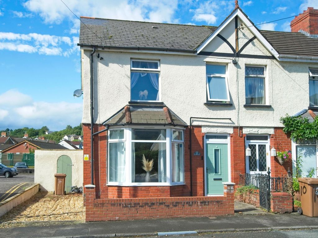 3 bed semidetached house for sale in Road, Machen CF83, £280,000